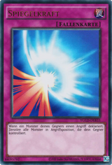 Yu-Gi-Oh! Ultra Rare Karte Beispiel mit goldenem Kartennamen und Foil-Artwork